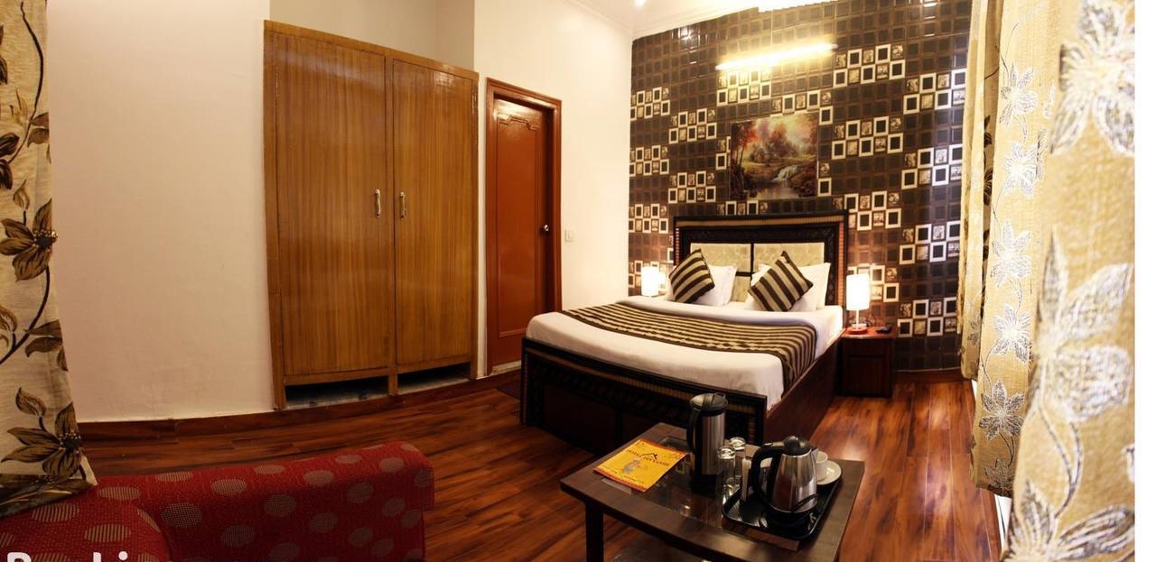 Divyansh Hotel Dharamshala Exterior photo